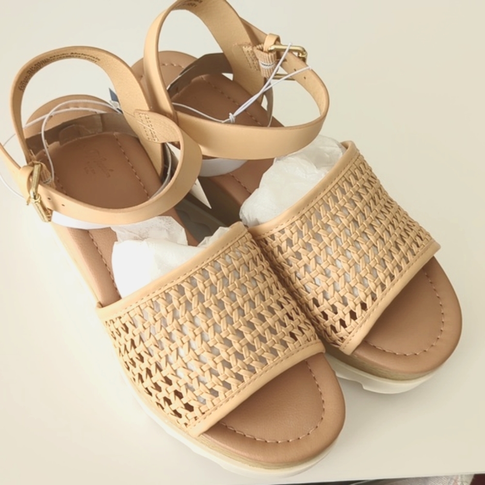 Universal Thread Women's Alba Tan Woven Platform Sandal Size 7.5 - Picture 2 of 7